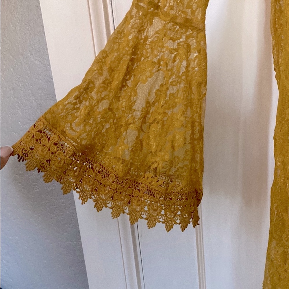 Polly & Esther - Women’s Golden Boho Lace Kimono - Picture 3 of 5